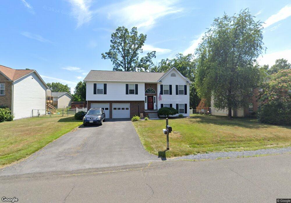 348 Montgomery Cir, Stephens City, VA 22655 - photo 1