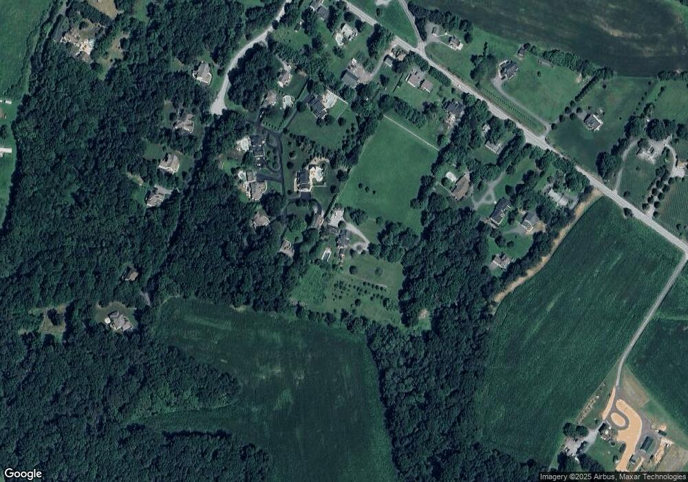 5220 Equestrian Dr, Sykesville, MD 21784 - photo 1