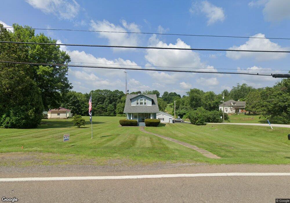 1270 Hillcrest Rd, Wellsville, OH 43968 - photo 1