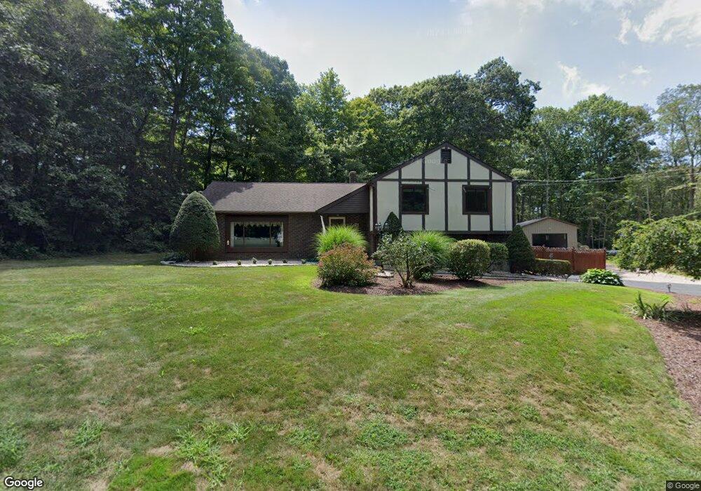 382 Northwood Dr, Guilford, CT 06437 - photo 1