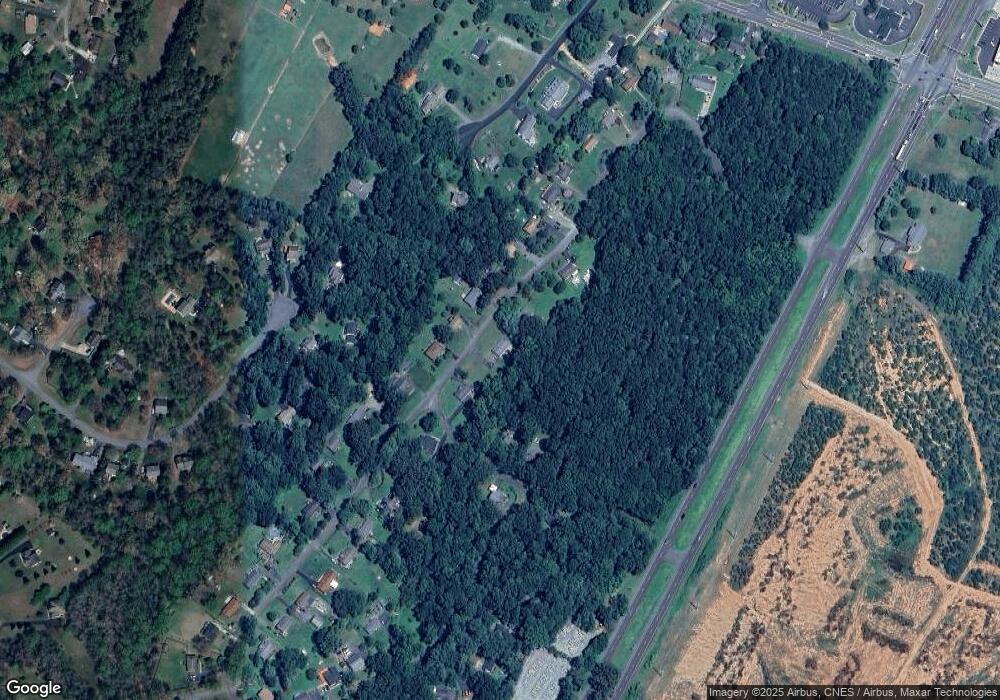 309 Heatherton Dr, Ruckersville, VA 22968 - photo 1