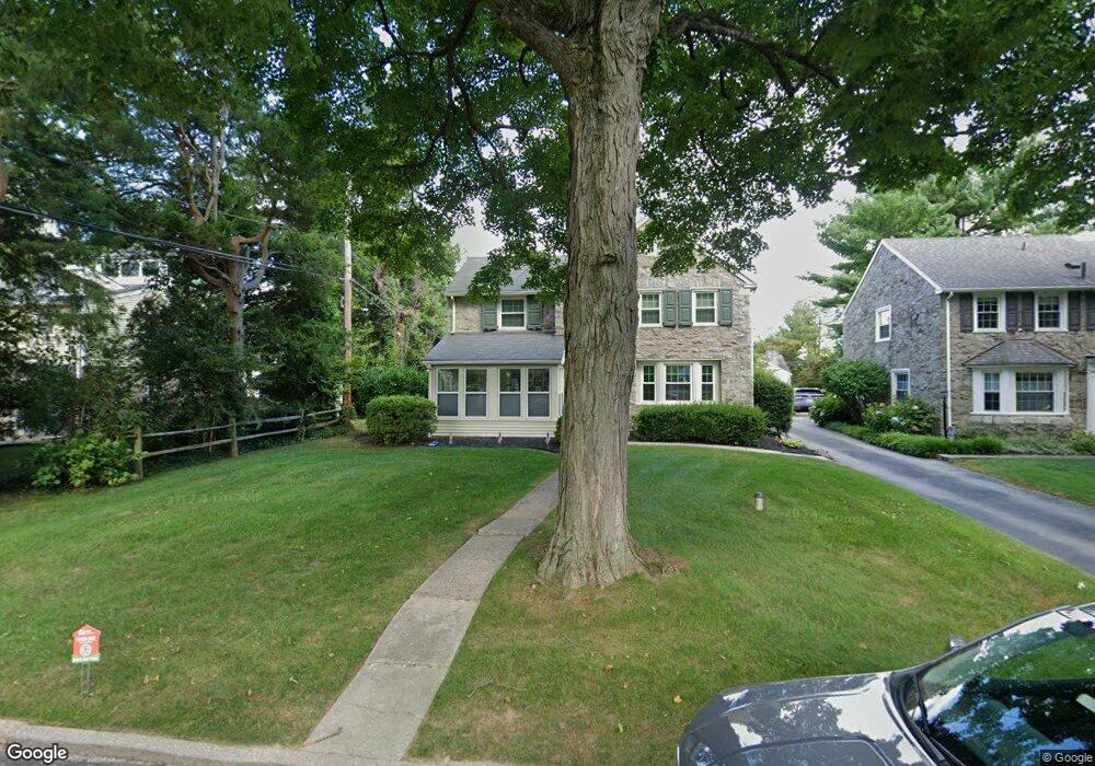 725 Greythorne Rd, Wynnewood, PA 19096 - photo 1