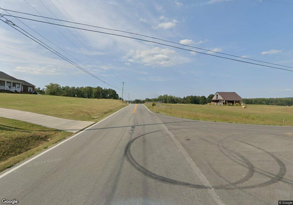 14193 Old Kentucky Rd, Walling, TN 38587 - photo 1