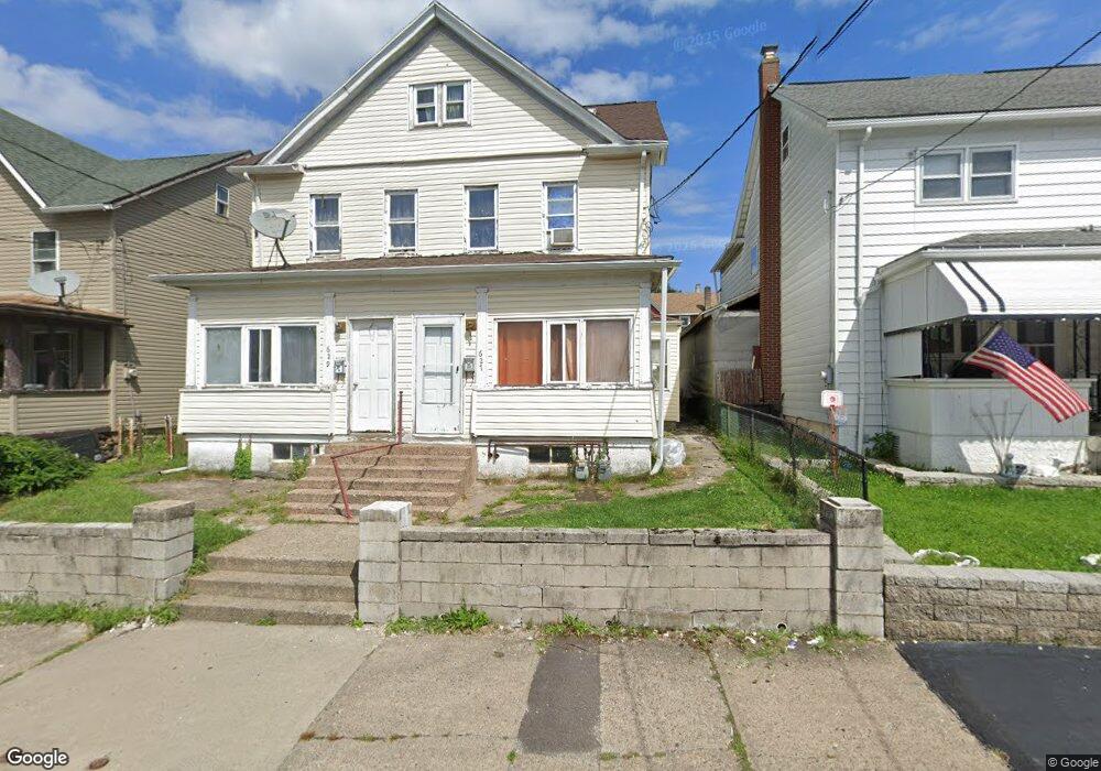 627 N Locust St, Hazleton, PA 18201 - photo 1