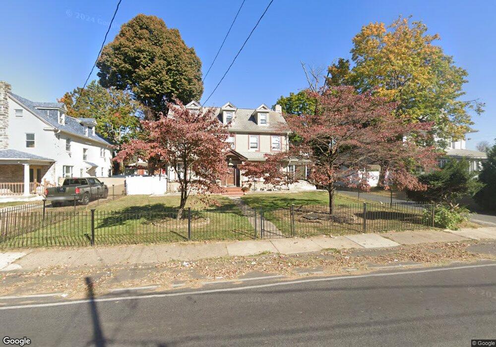 281 N Lansdowne Ave, Lansdowne, PA 19050 - photo 1