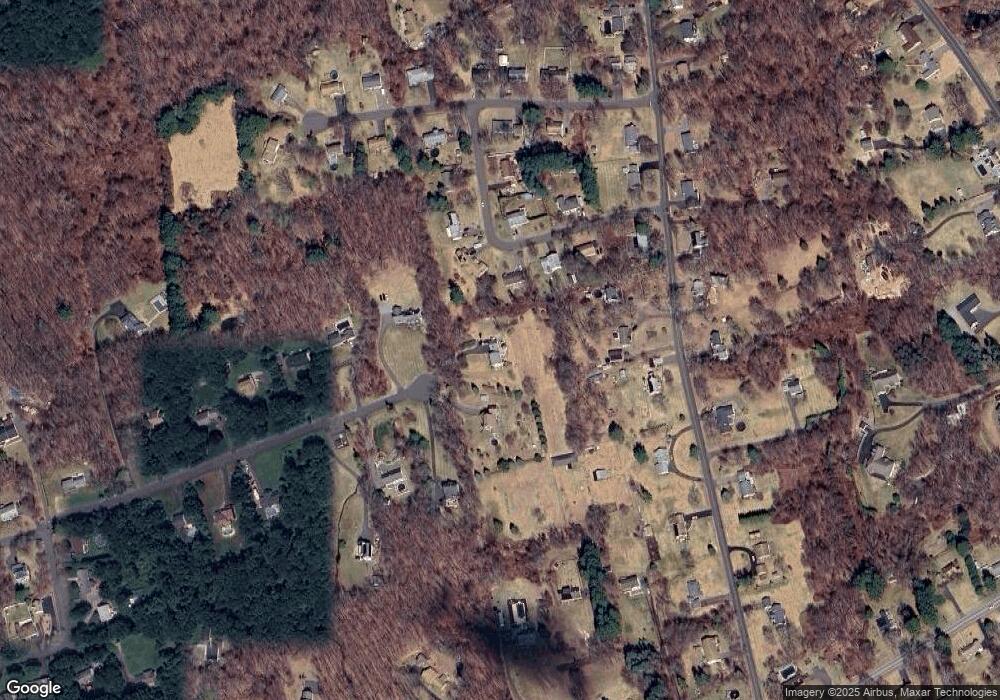 127 Woodbridge Ln, Thomaston, CT 06787 - photo 1