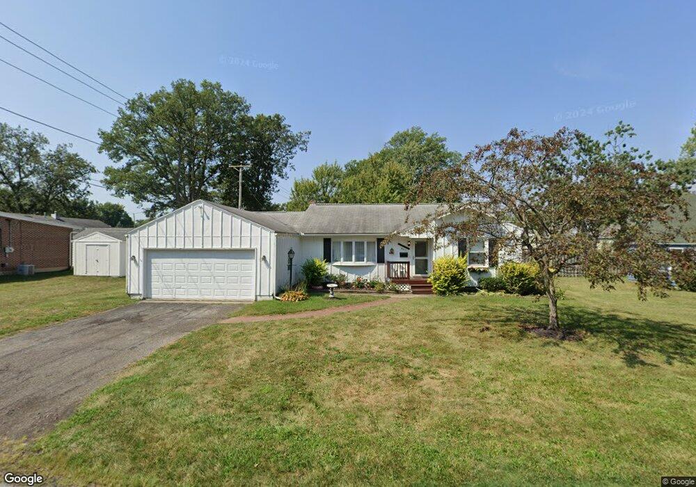 405 N Pears Ave, Lima, OH 45805 - photo 1