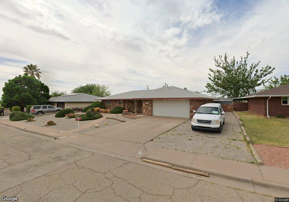 1609 Crescent Dr, Alamogordo, NM 88310 - photo 1