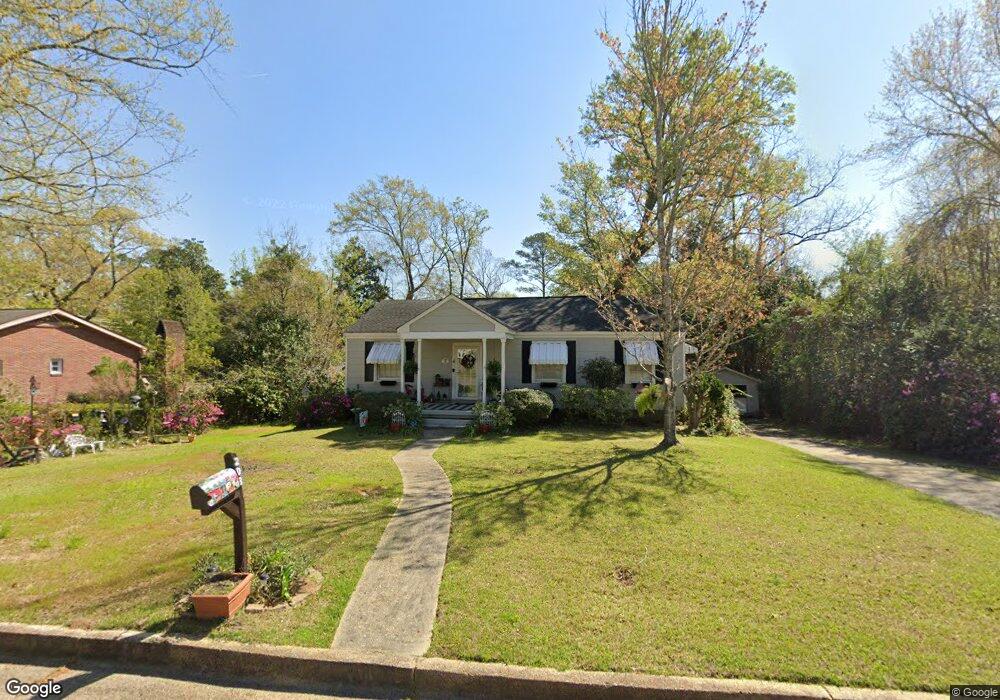 208 Oak St, McComb, MS 39648 - photo 1