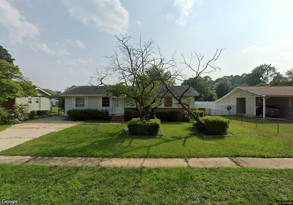 758 Newport Rd, Fayetteville, NC 28314 - photo 1