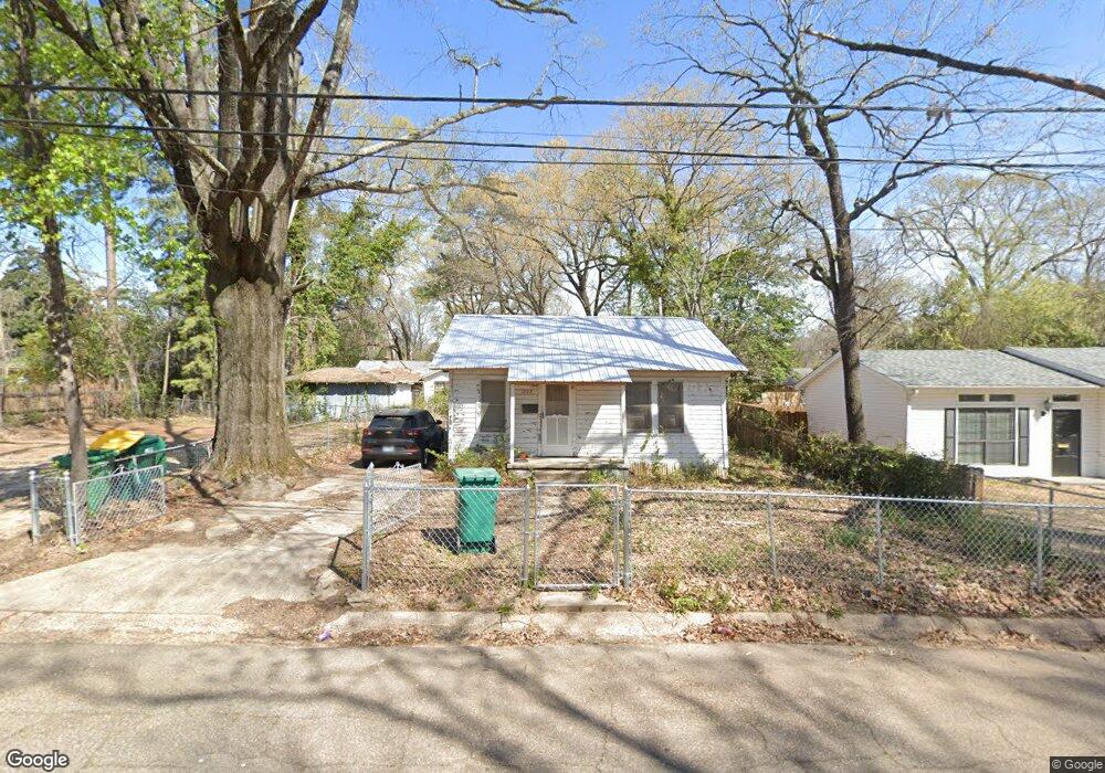 1702 W 14th St, Texarkana, TX 75501 - photo 1