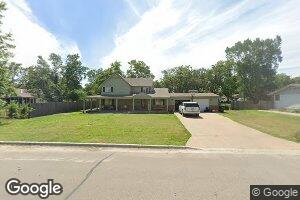 823 Spruce St, Halstead, KS 67056