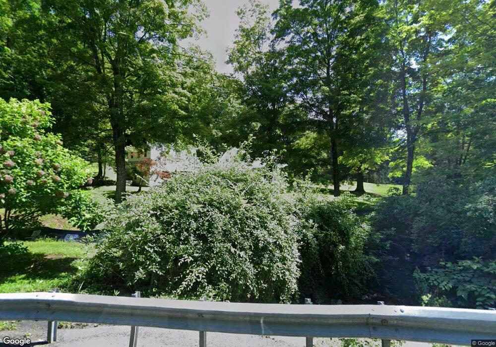 564 Milan Hollow Rd, Milan, NY 10036 - photo 1