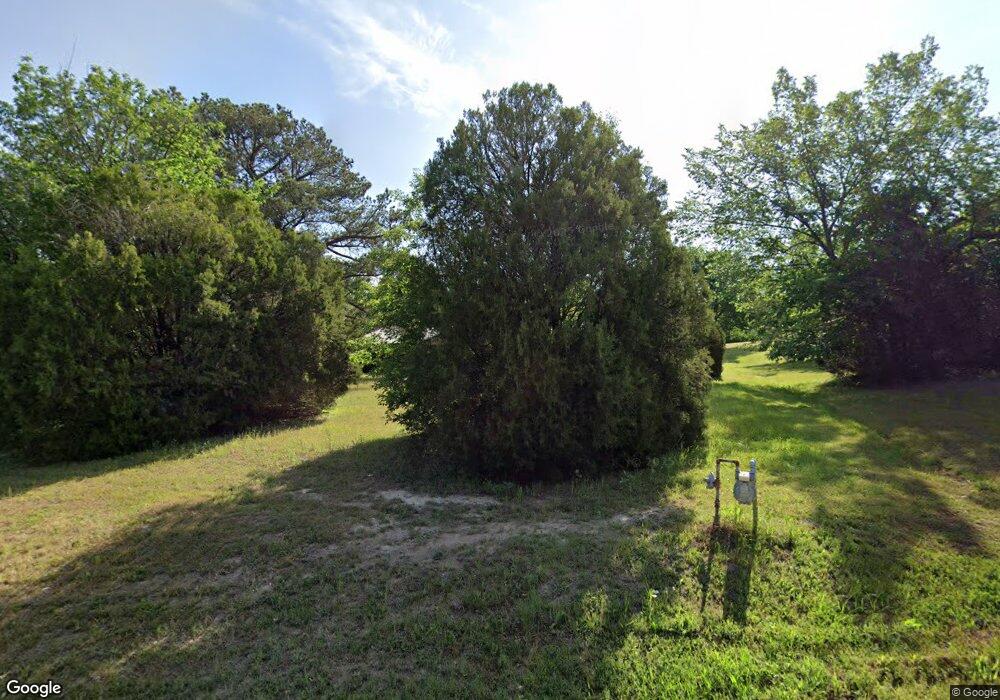 501 Silver Creek Rd, Azle, TX 76020 - photo 1