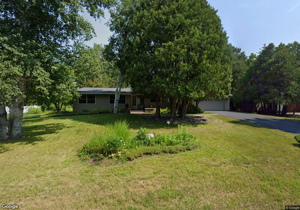 212 Rockridge Cir, Duluth, MN 55804 - photo 1