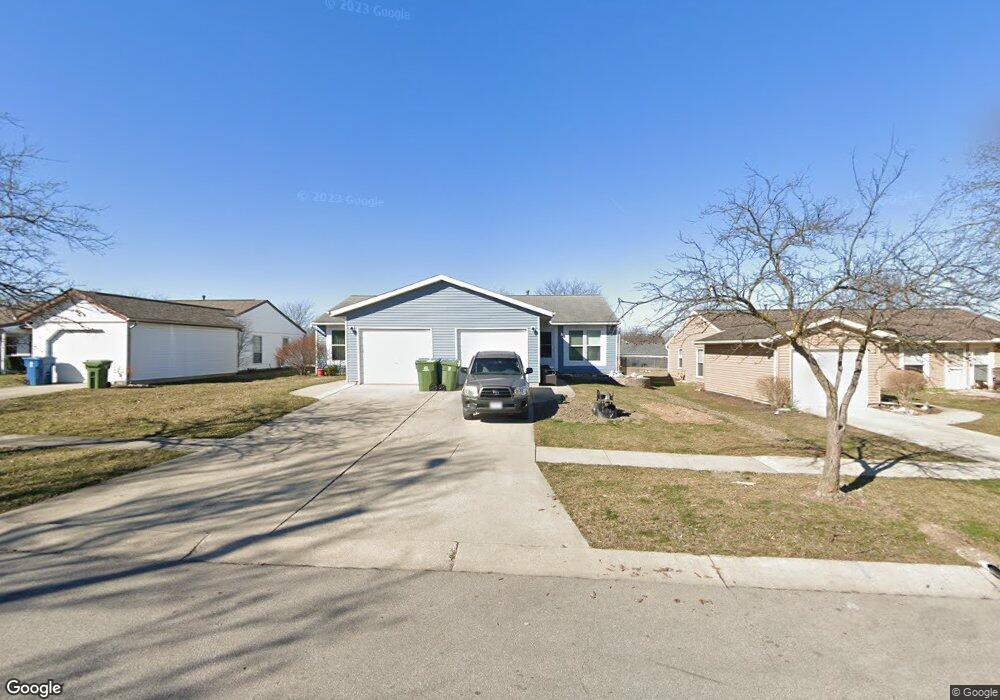 370-374 Windsor Dr, Marysville, OH 43040 - photo 1