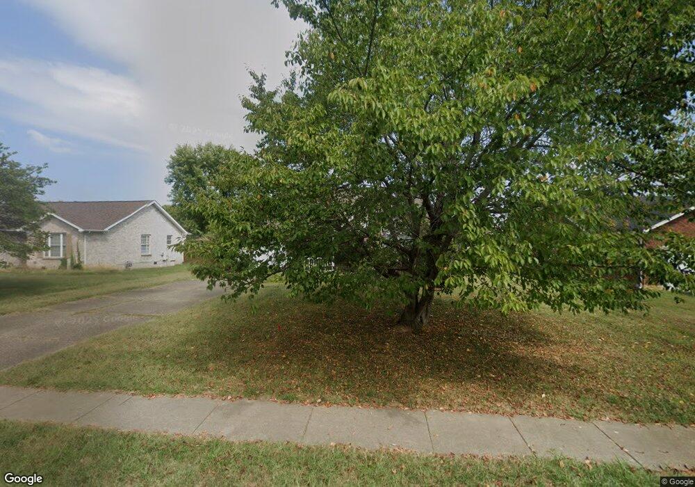 688 Helm Ln, Mount Washington, KY 40047 - photo 1