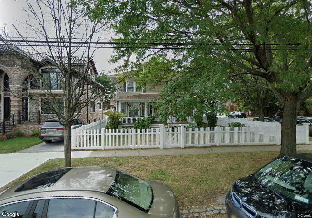 21704 43rd Ave, Bayside, NY 11361 - photo 1