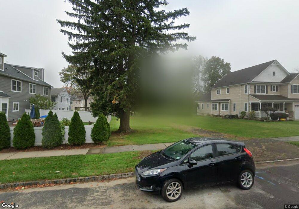 611 Cumberland St, Westfield, NJ 07090 - photo 1