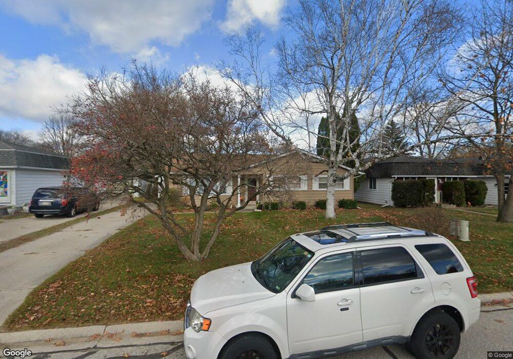 1433 Coventry Ln, Port Huron, MI 48060 - photo 1