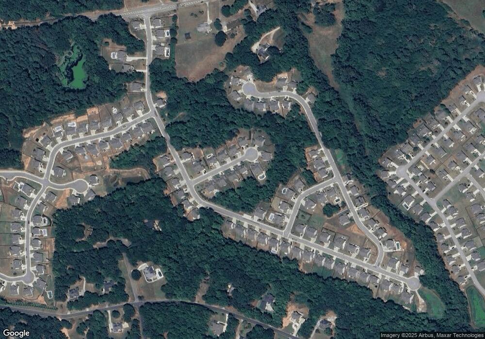 340 Hemlock Ct, Hoschton, GA 30548 - photo 1