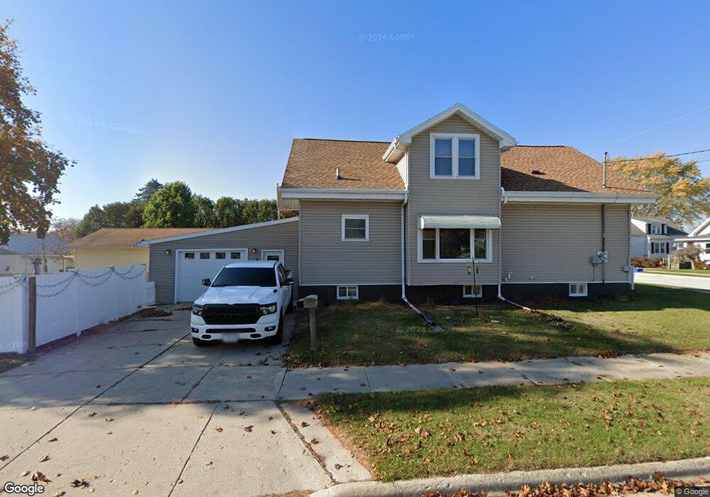 2001 25th St, Two Rivers, WI 54241 - photo 1