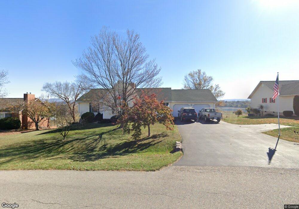 298 Westminister Dr, Fishersville, VA 22939 - photo 1