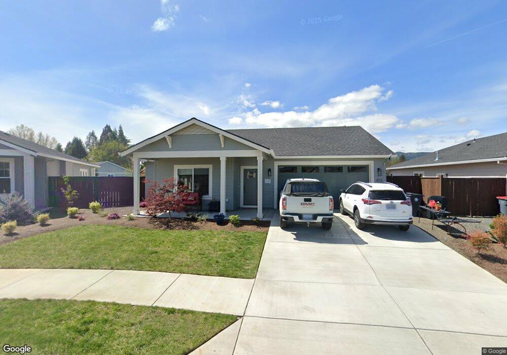 373 Cheney Loop, Central Point, OR 97502 - photo 1
