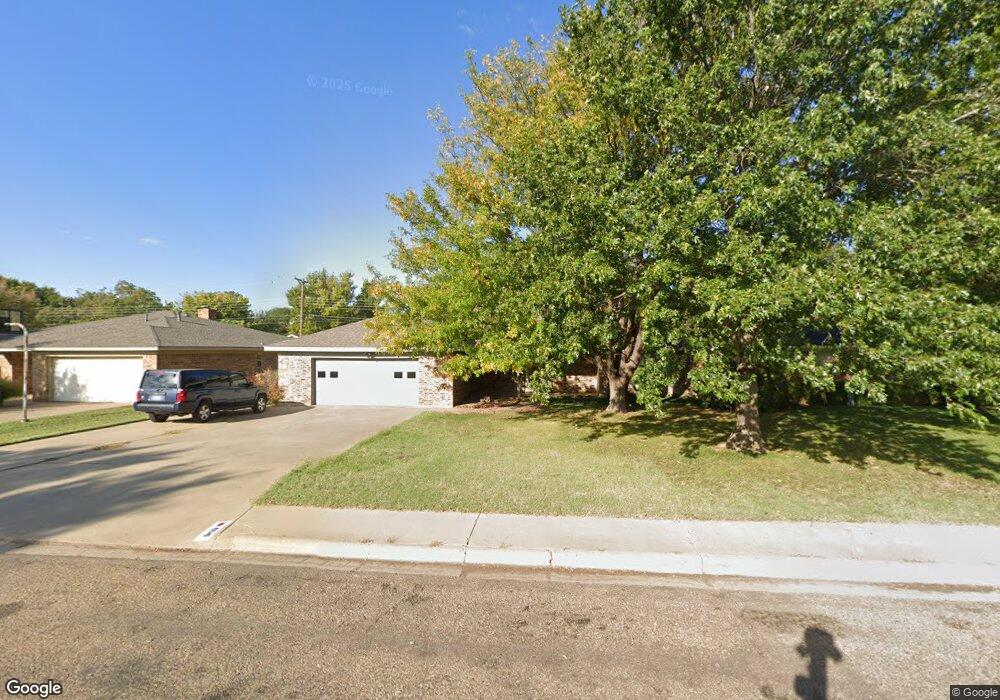 606 Melinda Ln, Dumas, TX 79029 - photo 1