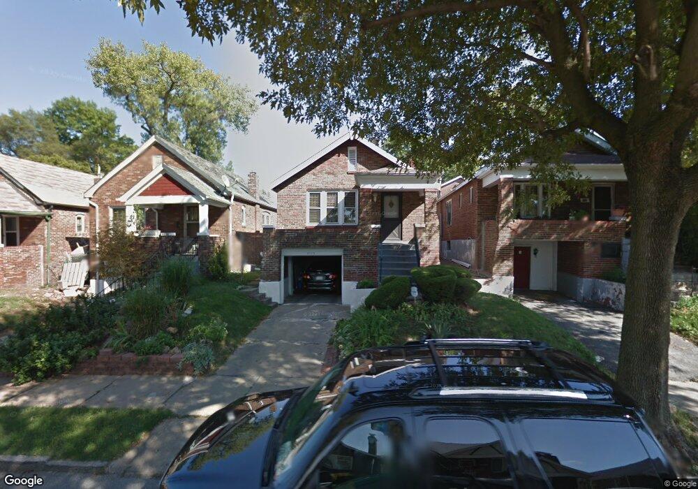 4116 Dryden Ave, Saint Louis, MO 63115 - photo 1