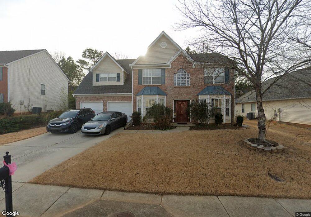 4050 Crescent Walk Ln, Suwanee, GA 30024 - photo 1