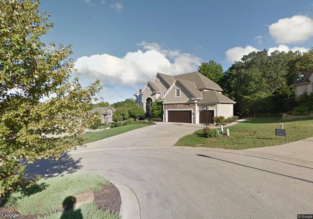 7553 Legler St, Shawnee, KS 66217 - photo 1