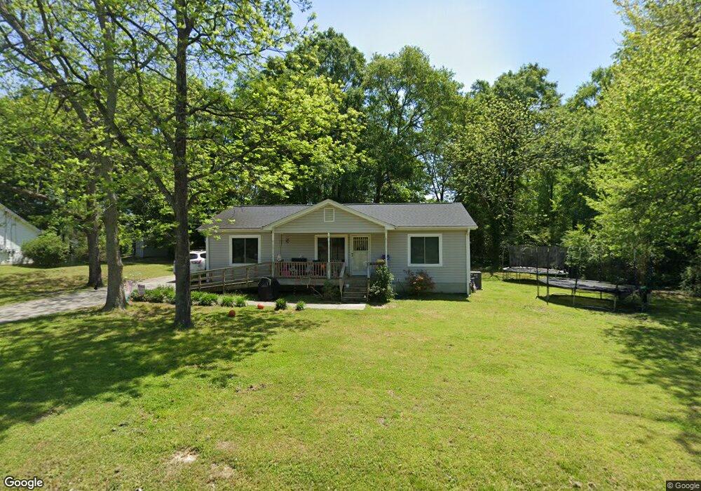 207 Woodlawn Ave, Winder, GA 30680 - photo 1