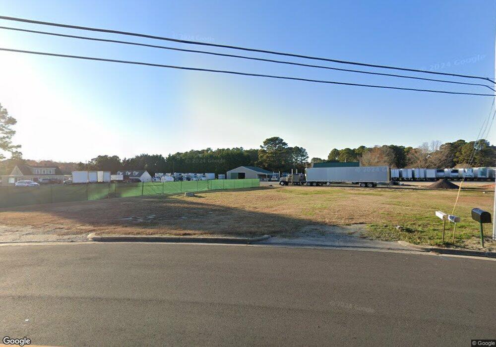 902 Johns Neck Rd, Weems, VA 22576 - photo 1