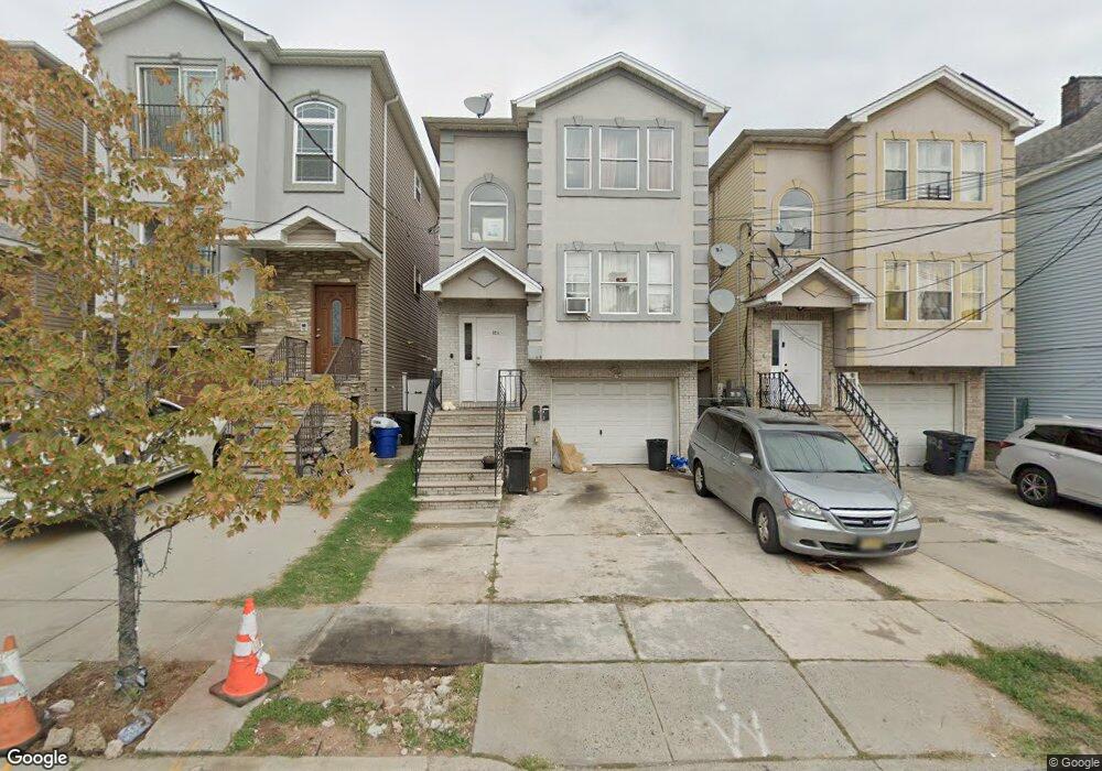 323 S Park St, Elizabethport, NJ 07206 - photo 1