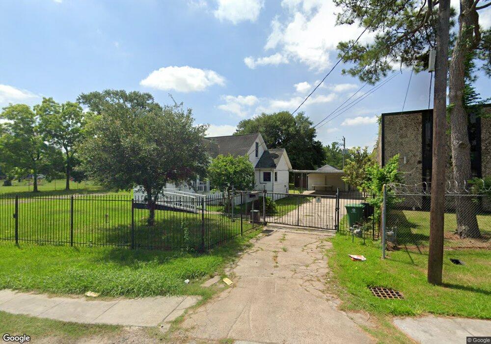 3030 Berry Rd, Houston, TX 77093 - photo 1