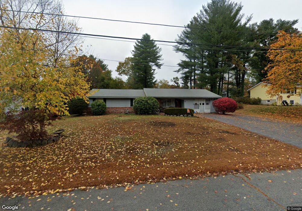 35 Howe St, Ipswich, MA 01938 - photo 1