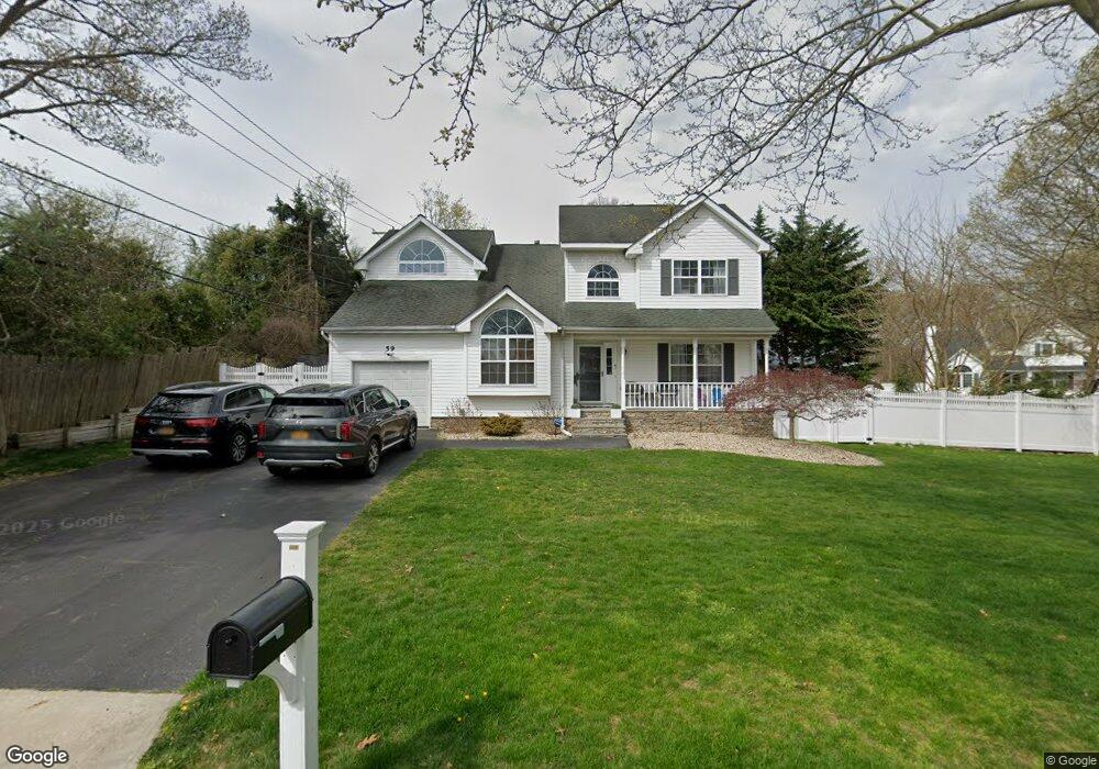 59 Long House Way, ComMacK, NY 11725 - photo 1