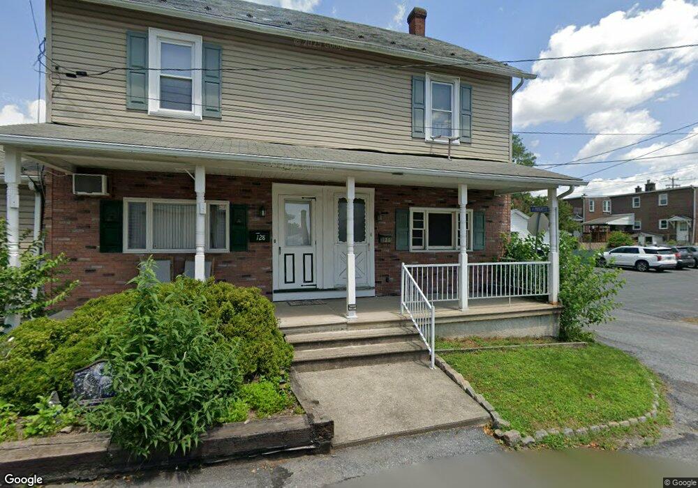 126 W Walnut St, Nazareth, PA 18064 - photo 1