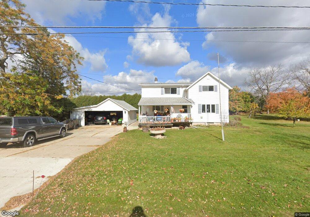 W3146 Creekview Ln, Appleton, WI 54915 - photo 1