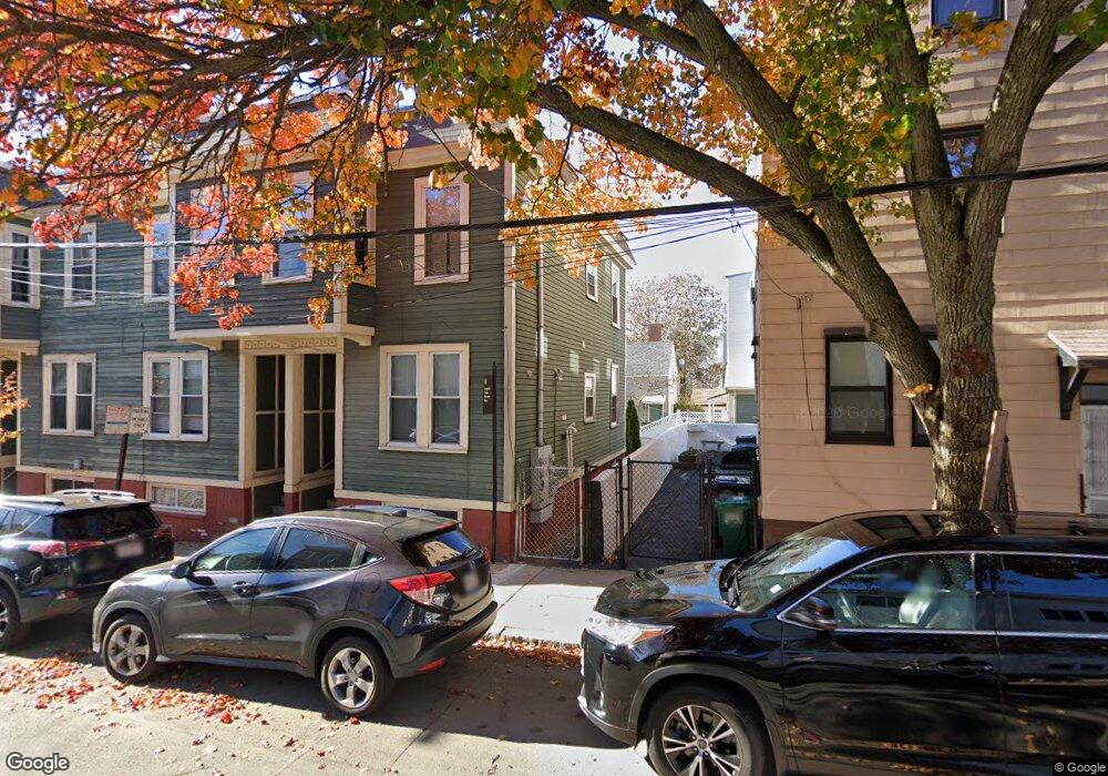 105 5th St, Cambridge, MA 02141 - photo 1