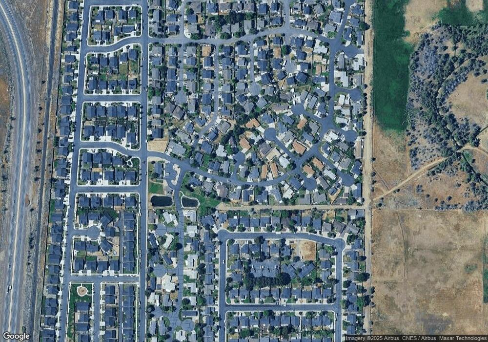 2046 NE Uintah Ct, Redmond, OR 97756 - photo 1