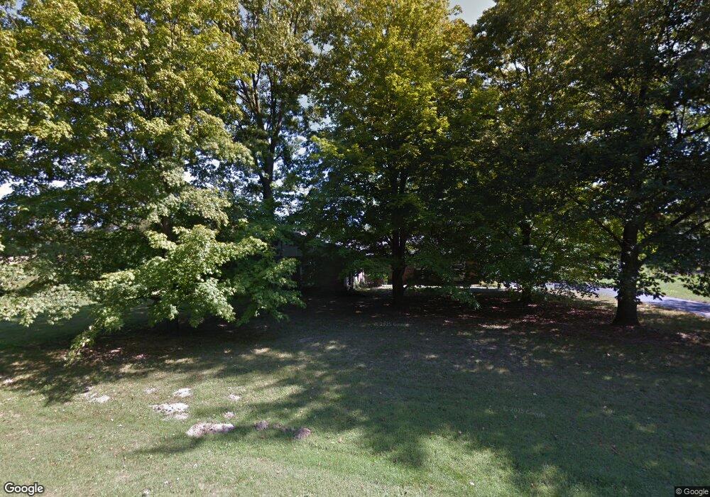 10801 Greenbriar Dr, Fishers, IN 46037 - photo 1