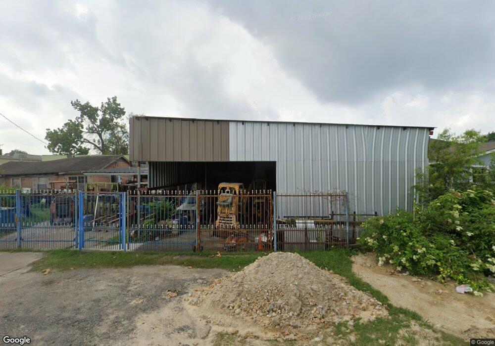 2002 Warwick Rd, Houston, TX 77093 - photo 1