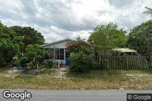1003 S Broadway, Lantana, FL 33462