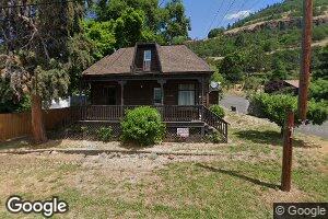120 E Franklin St, Bingen, WA 98605