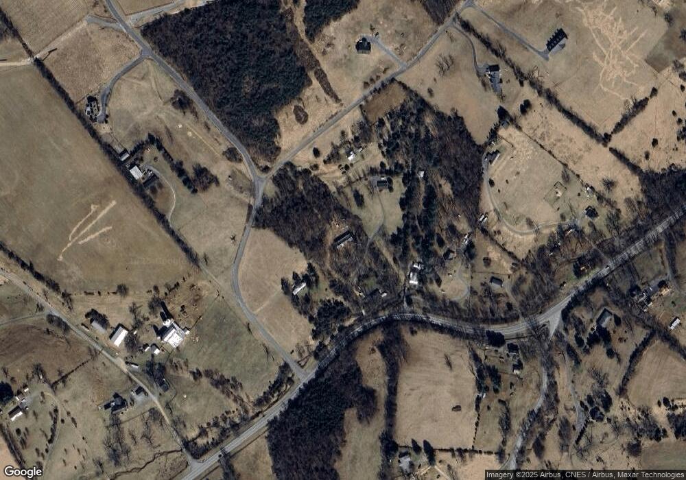 13 Craftons Park Ln, Staunton, VA 24401 - photo 1