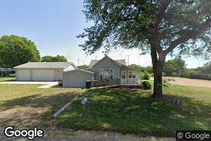 530 N Locust St, Red Cloud, NE 68970