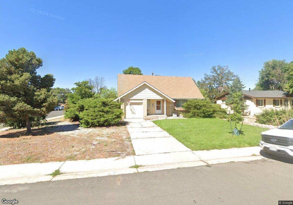 809 Evanston St, Aurora, CO 80011 - photo 1