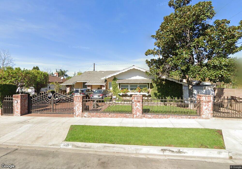 959 N Meyer St, San Fernando, CA 91340 - photo 1